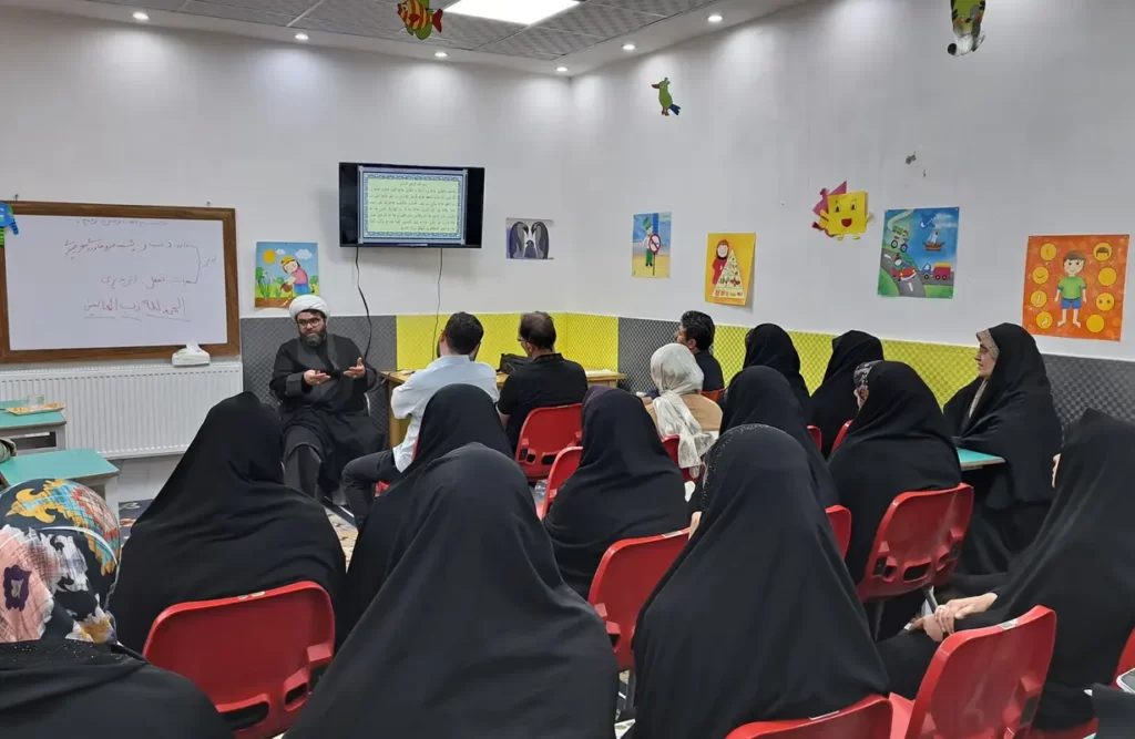 برگزاری جلسه جامع تدبر در قرآن با حضور حجت‌الاسلام والمسلمین محمد جواد محمدی از قم